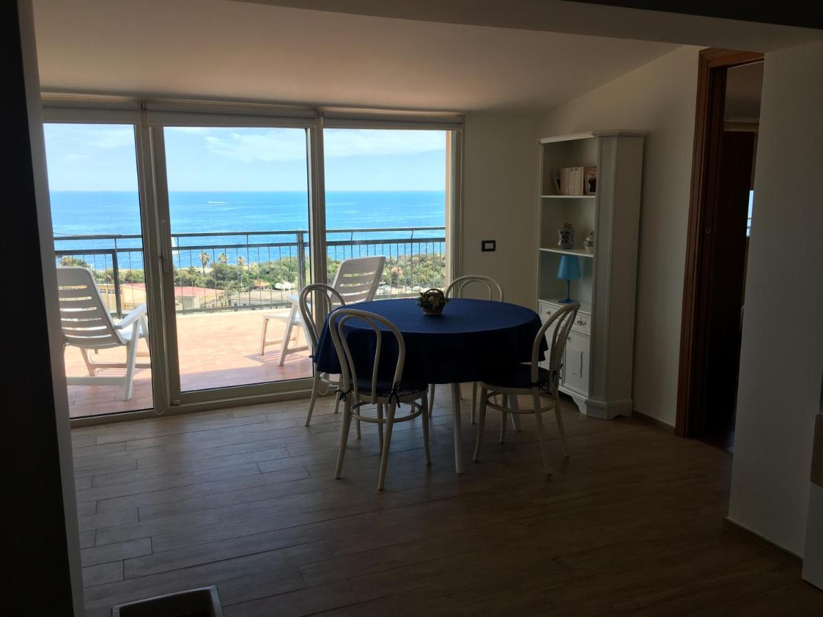 Europa Guest House 卡塔尼亚 外观 照片
